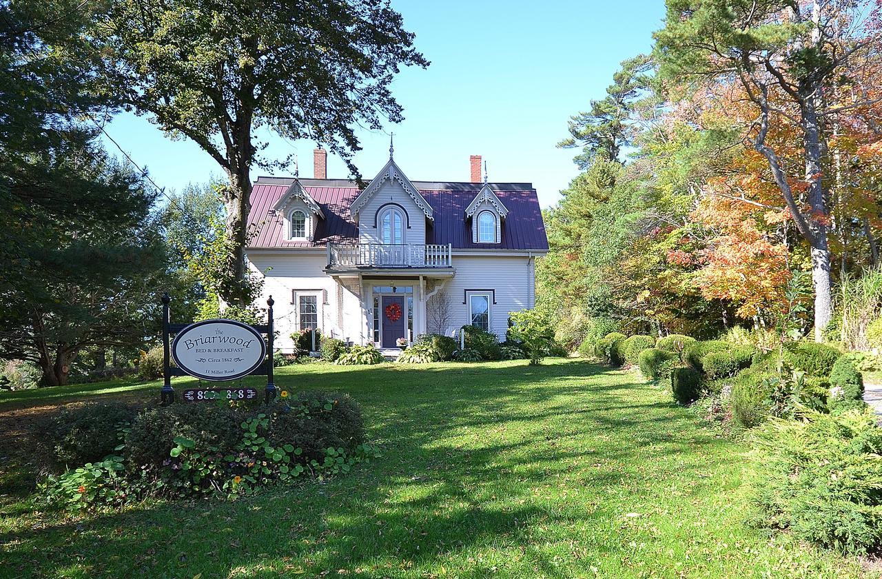 Briarwood Bed & Breakfast Bed & Breakfast Elmsdale Exterior photo